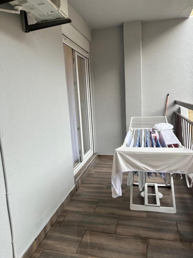 Orlando Apartman コトル エクステリア 写真