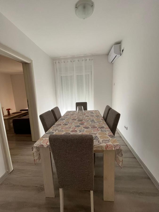 Orlando Apartman コトル エクステリア 写真